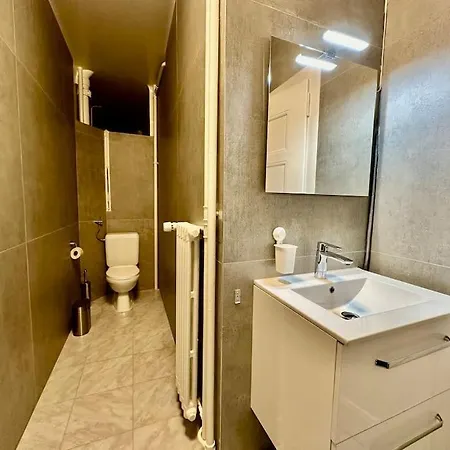 Cosy A Center Апартаменты *